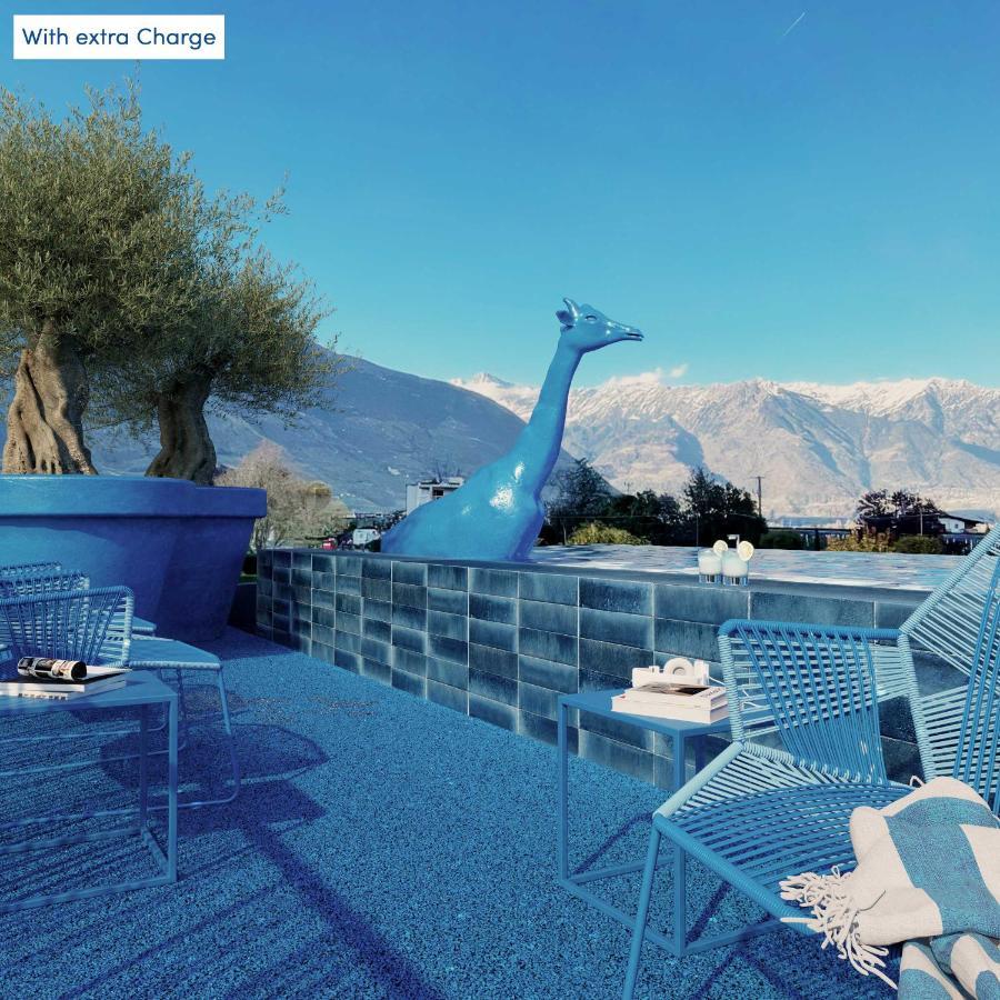 Schlosshof Charme Resort - Hotel & Camping Лана Екстериор снимка